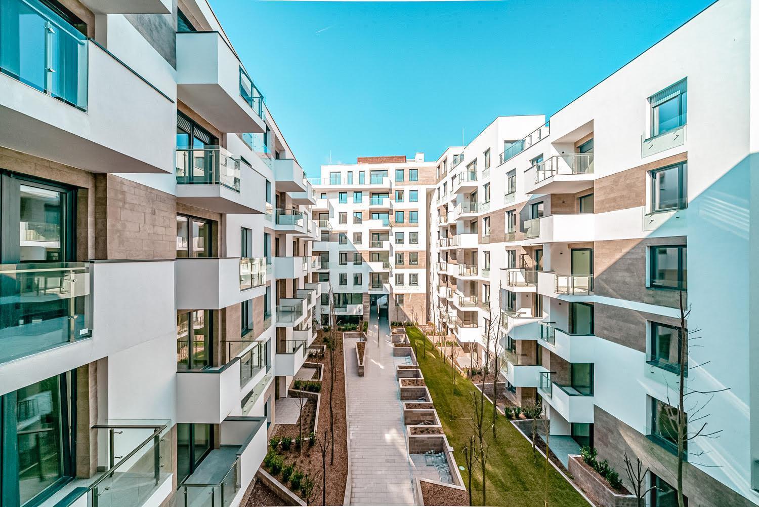 Elisabeth Grey With Parkingresidence Grey With Parking Apartment *